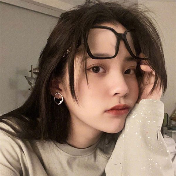 sunglasses ouyang nana's same small fragrant letter glasses frame black myopia net red plain color large anti blue light, White;black
sunglasses ouyang nana's same small fragrant letter glasses frame black myopia net red plain color large anti blue light, White;black