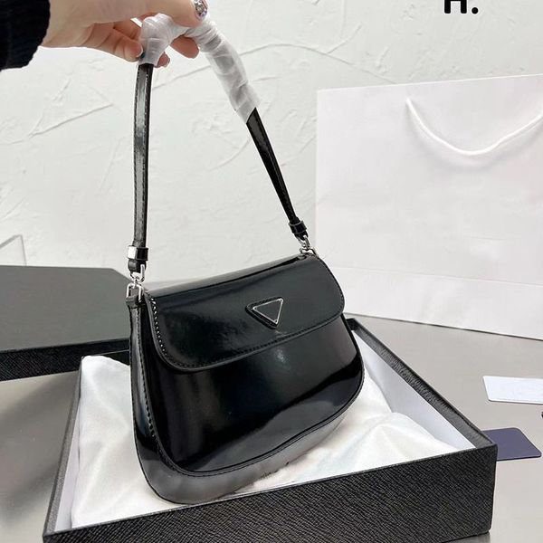 designers shoulder the tote bags fashion designer cool crossbody shoulder handbags letter print practical large capacity womens coin purse c
designers shoulder the tote bags fashion designer cool crossbody shoulder handbags letter print practical large capacity womens coin purse c