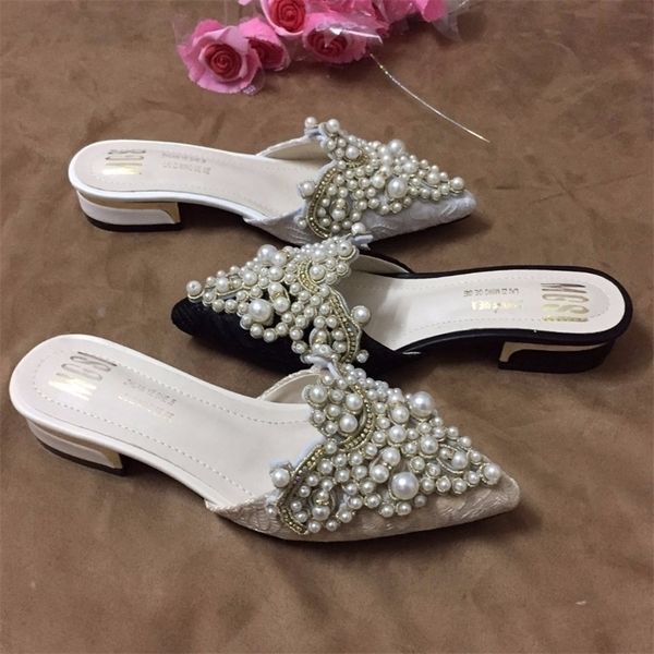 handmade shoes pearl slippers woman beading string mules pointed toe sandals home slide beaded slippers summer flipflops y200423, Black
handmade shoes pearl slippers woman beading string mules pointed toe sandals home slide beaded slippers summer flipflops y200423, Black