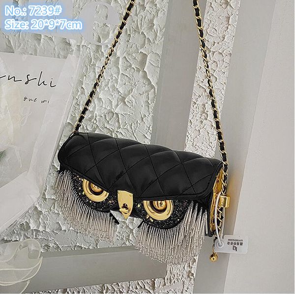 wholesale factory ladies shoulder bags sweet and lovely cylinder sewing plaid chain bag elegant tassel beaded mobile phone coin purse street
wholesale factory ladies shoulder bags sweet and lovely cylinder sewing plaid chain bag elegant tassel beaded mobile phone coin purse street