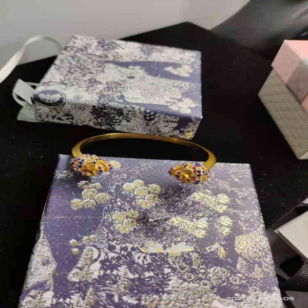 factory wholesale 2022 new opening bracelet men's and women's same spider color diamond skull bracelet, Black
factory wholesale 2022 new opening bracelet men's and women's same spider color diamond skull bracelet, Black