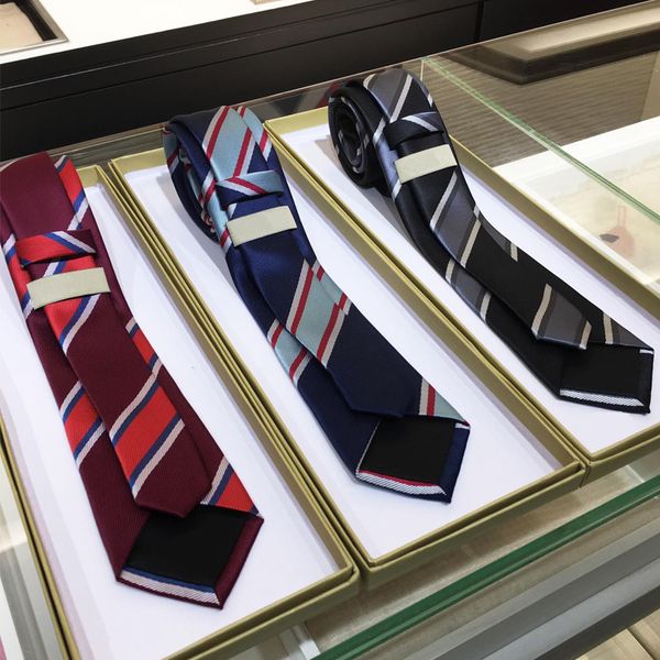 men neck ties designer ties fashion mens neckties stripes letter print business leisure handmade cravat silk luxury with original box 12, Blue;purple
men neck ties designer ties fashion mens neckties stripes letter print business leisure handmade cravat silk luxury with original box 12, Blue;purple