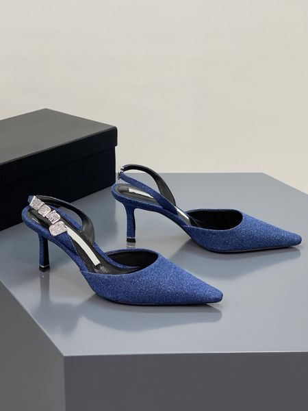 2022 brand designer fashion ladies leather high heels ladies high heels fashion leather party high heel, Black
2022 brand designer fashion ladies leather high heels ladies high heels fashion leather party high heel, Black