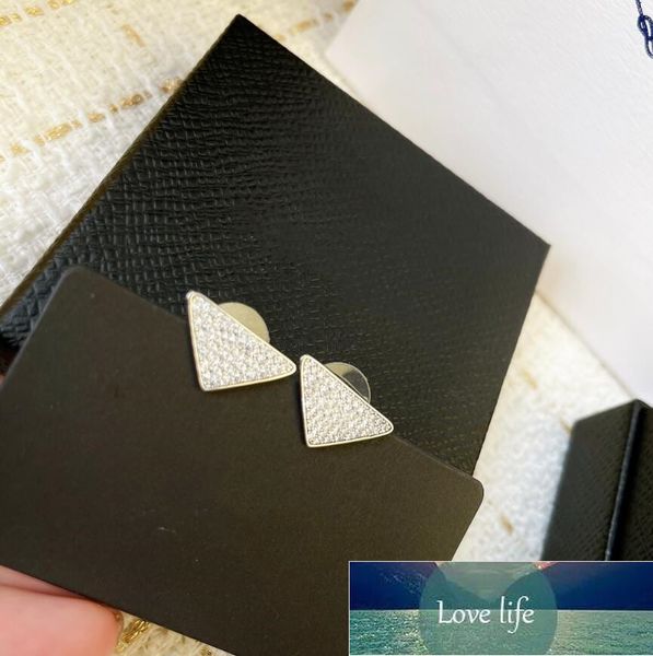 fashion classic inverted triangle full-jeweled stud earrings with logo simplement design versatile item all-match, Golden;silver
fashion classic inverted triangle full-jeweled stud earrings with logo simplement design versatile item all-match, Golden;silver