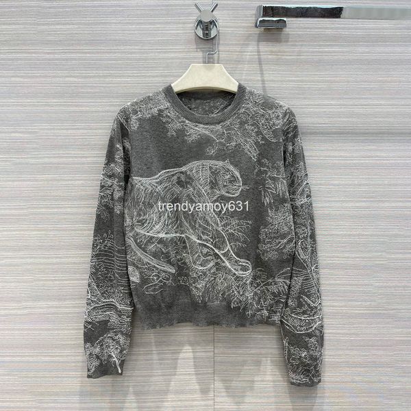 women's sweaters early autumn cashmere knitting jungle animal embroidery round neck pullover long sleeve casual sweater, White;black
women's sweaters early autumn cashmere knitting jungle animal embroidery round neck pullover long sleeve casual sweater, White;black