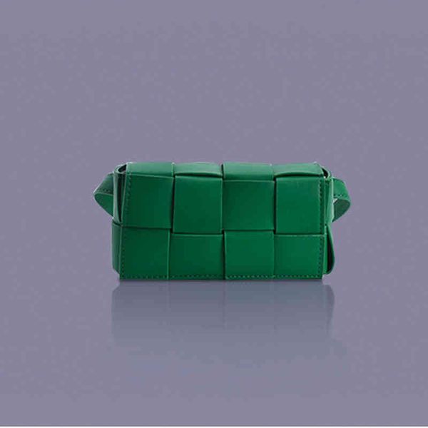 new spring and summer fashion 2022 versatile net red woven small square bag, minority design, single shoulder diagonal span french women
new spring and summer fashion 2022 versatile net red woven small square bag, minority design, single shoulder diagonal span french women