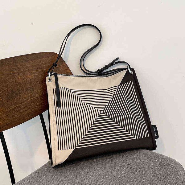 evening bags 2022 new large capacity shoulder bag for women luxury shopper space pad canvas tote female handbags 220517
evening bags 2022 new large capacity shoulder bag for women luxury shopper space pad canvas tote female handbags 220517
