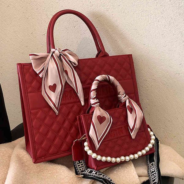 large bag 2022 red capacity 2022 new wedding womens portable fashion single shoulder messenger female bags
large bag 2022 red capacity 2022 new wedding womens portable fashion single shoulder messenger female bags