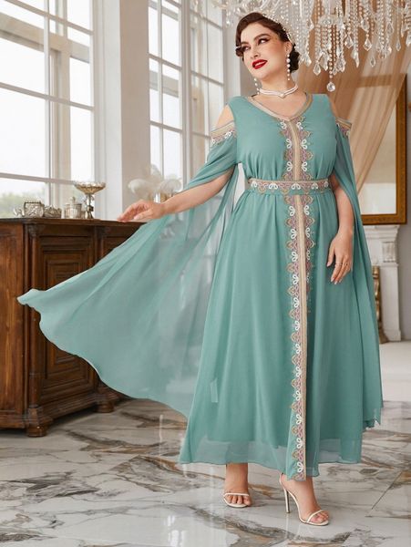 plus guipure lace appliques cold shoulder cloak sleeve belted chiffon dress h7mh#, Black
plus guipure lace appliques cold shoulder cloak sleeve belted chiffon dress h7mh#, Black