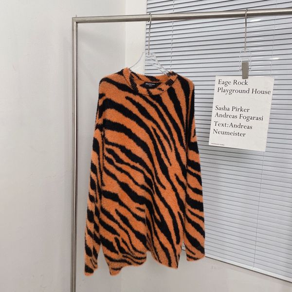 designer classic mens or women clothing chest tiger skin sweater fashion animal print casual autumn winter hoodie pullover man woman crew ne, White;black
designer classic mens or women clothing chest tiger skin sweater fashion animal print casual autumn winter hoodie pullover man woman crew ne, White;black
