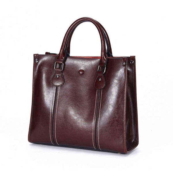 designers bags leather women's bag 2022 new shoulder leisure large capacity leather hand
designers bags leather women's bag 2022 new shoulder leisure large capacity leather hand