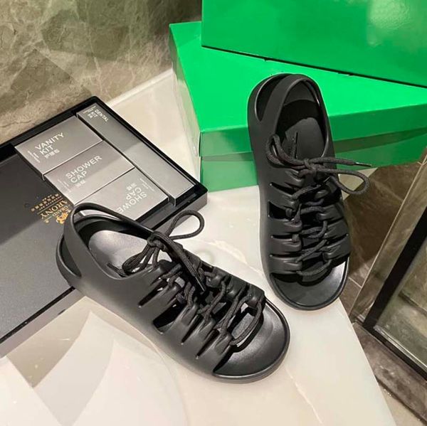luxury brand sandals designer slippers slides floral brocade genuine leather flip flops women shoes sandal 35, Black
luxury brand sandals designer slippers slides floral brocade genuine leather flip flops women shoes sandal 35, Black