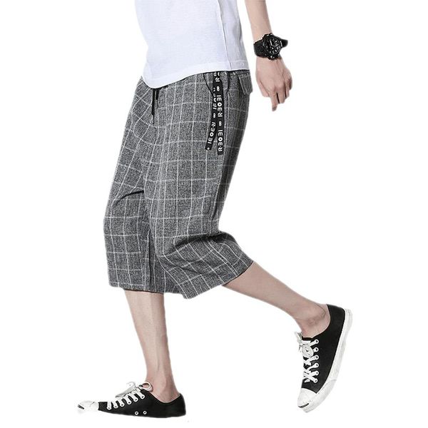 men's shorts 2022 summer wide leg plaid harem pants linen large size loose casual beach japanese favorite wild street tide, White;black
men's shorts 2022 summer wide leg plaid harem pants linen large size loose casual beach japanese favorite wild street tide, White;black