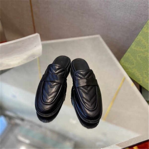 classic designer loafers interwoven letter pattern half slippers low heel casual womens shoes, Black
classic designer loafers interwoven letter pattern half slippers low heel casual womens shoes, Black
