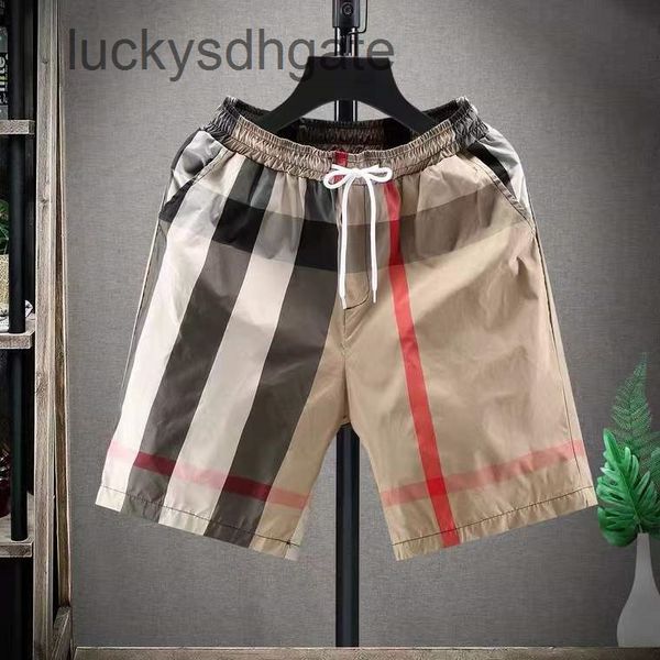brand classic designer bb r shorts and pants summer new shorts men's versatile casual pants fashion brand classic plaid prin, White;black
brand classic designer bb r shorts and pants summer new shorts men's versatile casual pants fashion brand classic plaid prin, White;black