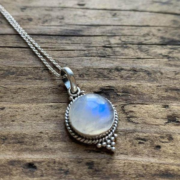 pendant necklaces design teardrop semi-precious moonstone necklace for women zircon silver color fashion jewelry
pendant necklaces design teardrop semi-precious moonstone necklace for women zircon silver color fashion jewelry