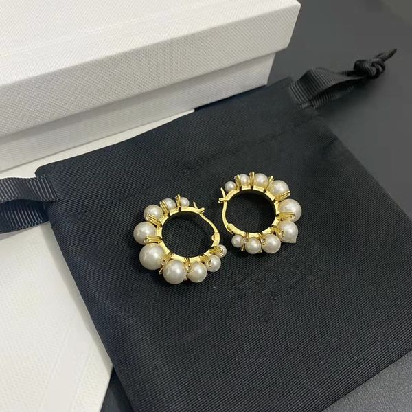 luxury designer 18k gold plated stud copper zircon earrings men women hip hop jewelry iced out stud earings diamond earring epacket, Golden;silver
luxury designer 18k gold plated stud copper zircon earrings men women hip hop jewelry iced out stud earings diamond earring epacket, Golden;silver