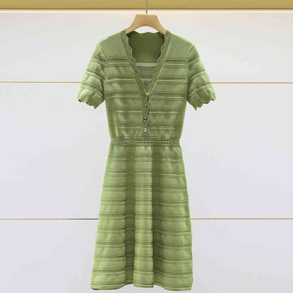 casual dresses fadan s family spring and summer women's wear wave edge high waist a-shaped short sleeved knitted dress, Black;gray
casual dresses fadan s family spring and summer women's wear wave edge high waist a-shaped short sleeved knitted dress, Black;gray