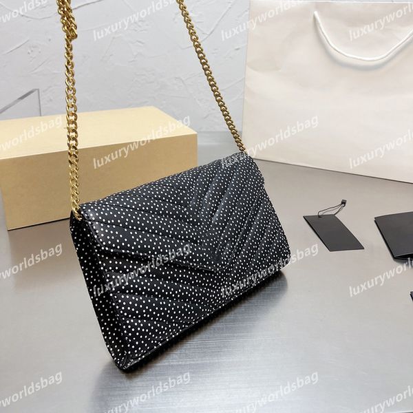 21/22ss winter calfskin leather dot bags wallet with chain cross body shoulder famous luxury designer card holder multi pochette purse, Red;black
21/22ss winter calfskin leather dot bags wallet with chain cross body shoulder famous luxury designer card holder multi pochette purse, Red;black