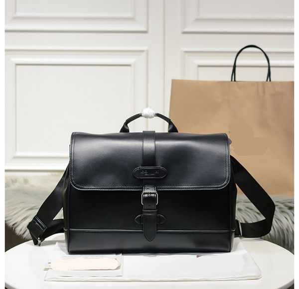 men's flip flap briefcase lapbag leather handbags portable multifunction document office messenger bag hand-held one-shoulder crossbody
men's flip flap briefcase lapbag leather handbags portable multifunction document office messenger bag hand-held one-shoulder crossbody