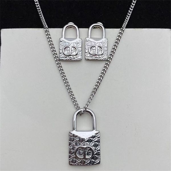 20% off 2022 new jewelry di home lock simple temperament fashion trend personality korean style design men's and women's same neck, Black
20% off 2022 new jewelry di home lock simple temperament fashion trend personality korean style design men's and women's same neck, Black