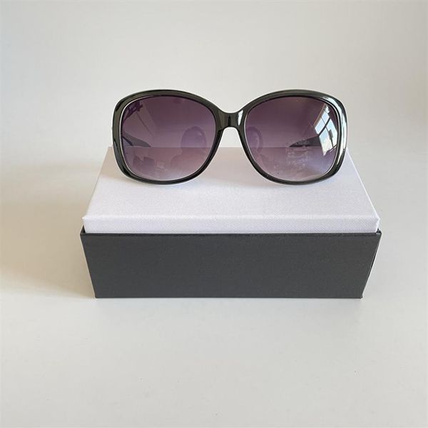 luxury sunglasses for men women big frame shades sunglass fashion outdoor uv protection gafas de sol352o, White;black
luxury sunglasses for men women big frame shades sunglass fashion outdoor uv protection gafas de sol352o, White;black