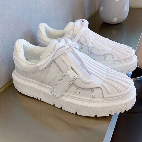 dress shoes winter thick soled lace up low deep mouth simple shell head leather casual women's shoes are versatile kevo, Black
dress shoes winter thick soled lace up low deep mouth simple shell head leather casual women's shoes are versatile kevo, Black