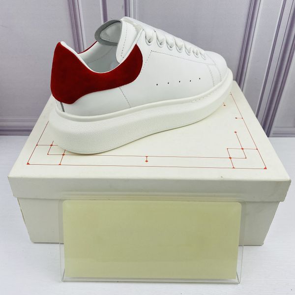 2022 fashion men designer casual shoes classic suede velvet leather ladies flat casual sneakers lace logo size 35-46, Black
2022 fashion men designer casual shoes classic suede velvet leather ladies flat casual sneakers lace logo size 35-46, Black