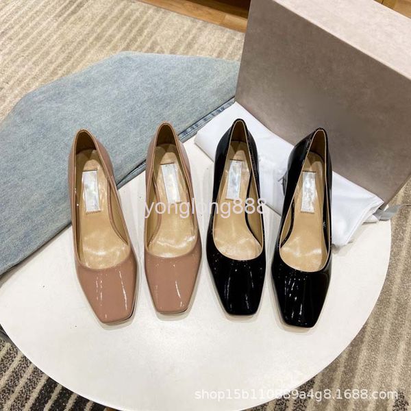 dress shoes patent leather thick heel single shoes women's spring fashion leisure medium shallow mouth square head work high s, Black
dress shoes patent leather thick heel single shoes women's spring fashion leisure medium shallow mouth square head work high s, Black