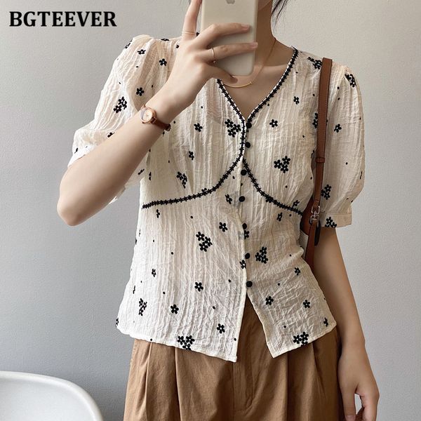 stylish v-neck flowers women blouses summer puff sleeve single-breasted female short shirts vintage ladies blusas, White
stylish v-neck flowers women blouses summer puff sleeve single-breasted female short shirts vintage ladies blusas, White