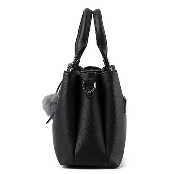 2022luxury designer handbag loulou shaped seam leather ladies metal chain shoulder bag flap bag messenger bag wholesale h0226
2022luxury designer handbag loulou shaped seam leather ladies metal chain shoulder bag flap bag messenger bag wholesale h0226