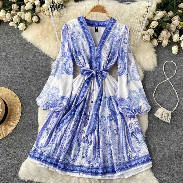 casual dresses french dress, small design, lace up, narrow waist, bubble sleeve, foreign style, a-shaped skirt 2gd9, Black;gray
casual dresses french dress, small design, lace up, narrow waist, bubble sleeve, foreign style, a-shaped skirt 2gd9, Black;gray