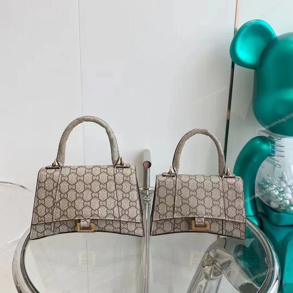 exclusive designer womens shoulder bag leather handbag fashion totes messenger bag luxury classic hourglass bags retro purse wallets handle
exclusive designer womens shoulder bag leather handbag fashion totes messenger bag luxury classic hourglass bags retro purse wallets handle