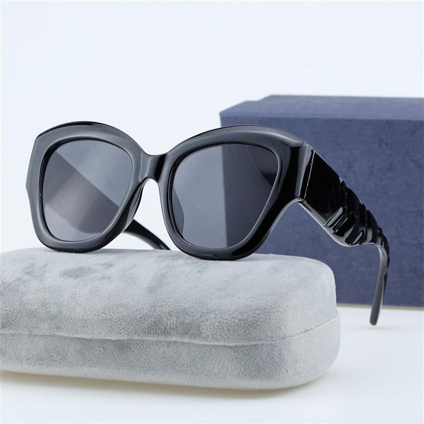 luxury designer sunglasses for men women big frame sun glasses classic fashion cat eye eyewear with case298p, White;black
luxury designer sunglasses for men women big frame sun glasses classic fashion cat eye eyewear with case298p, White;black
