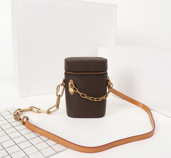 designer luxury handbags purses chalk nano bag phone box pen holder women brand classic style leather crossbody shoulder bags
designer luxury handbags purses chalk nano bag phone box pen holder women brand classic style leather crossbody shoulder bags