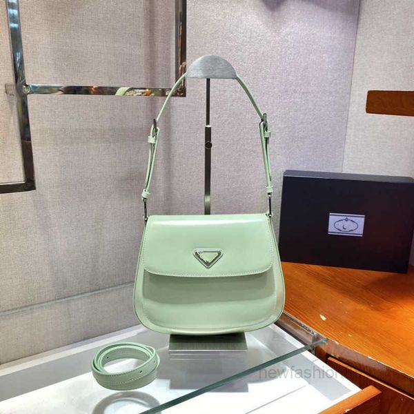 evening bags shoulder bags designer luxury cleo brushed leather mini bag flap closure with magnet shoulder handbag 2022 quality
evening bags shoulder bags designer luxury cleo brushed leather mini bag flap closure with magnet shoulder handbag 2022 quality