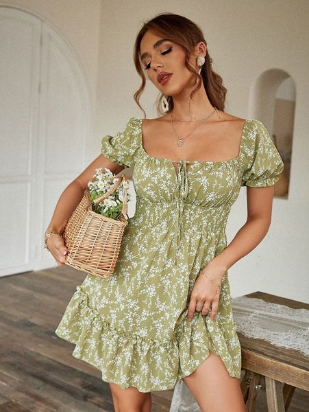 simplee tie front ditsy floral print shirred ruffle hem puff sleeve dress o52v#, Black;gray
simplee tie front ditsy floral print shirred ruffle hem puff sleeve dress o52v#, Black;gray