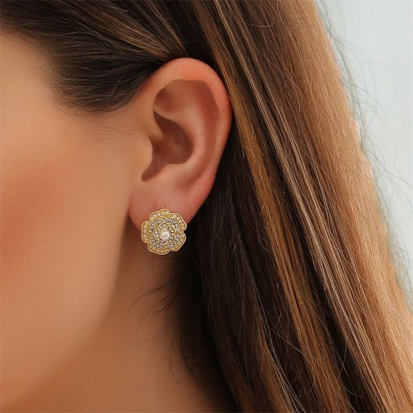 black white pearl flower stud earrings european women camellia crystal ear nail female trendy alloy plant earring jewelry accessories, Golden;silver
black white pearl flower stud earrings european women camellia crystal ear nail female trendy alloy plant earring jewelry accessories, Golden;silver