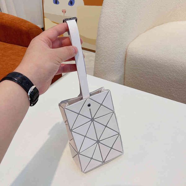 evening bags designer tote bag women luxury splicing handbags classic triangle small square box fashion shopping crossbody bags ladies walle
evening bags designer tote bag women luxury splicing handbags classic triangle small square box fashion shopping crossbody bags ladies walle