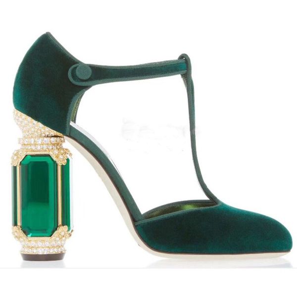 ladies luxury designer dress shoes inlaid rhinestone high heels 6-8 cmpremium banquet catwalk shoes 35-39, Black
ladies luxury designer dress shoes inlaid rhinestone high heels 6-8 cmpremium banquet catwalk shoes 35-39, Black