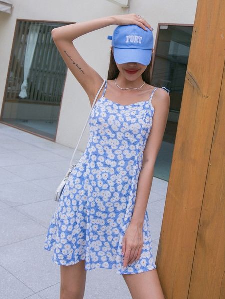 dazy allover floral knot cami dress x74t#, Black;gray
dazy allover floral knot cami dress x74t#, Black;gray