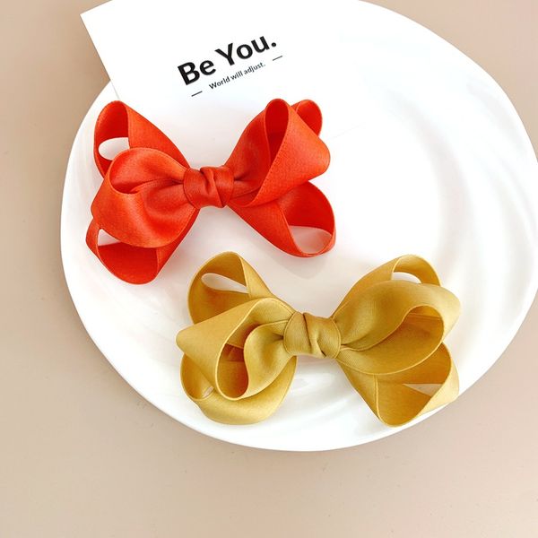 temperament girl princess barrettes big bow kids bowknot hair clip korea children twist flower headdress clip ornaments b303, Slivery;white
temperament girl princess barrettes big bow kids bowknot hair clip korea children twist flower headdress clip ornaments b303, Slivery;white