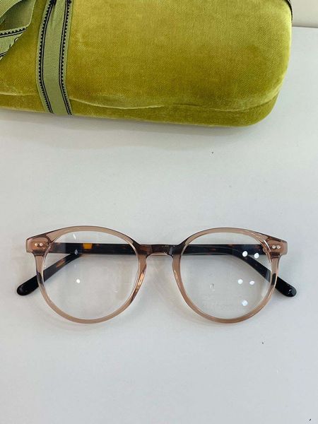 5298 new glasses popular fashion men and women vintage metal style full frame black gold silver box, White;black
5298 new glasses popular fashion men and women vintage metal style full frame black gold silver box, White;black