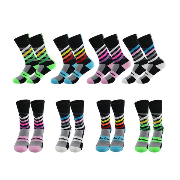 2022 men women sport running cycling socks breathable basketball football tennis socks coolmax, Black
2022 men women sport running cycling socks breathable basketball football tennis socks coolmax, Black