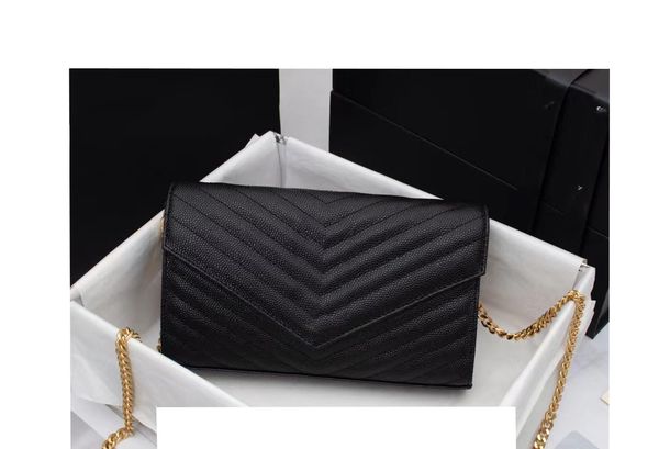 luxurys designers shoulder bag womens chainhandbags fashions classics chains handbag luxury crossbody bags
luxurys designers shoulder bag womens chainhandbags fashions classics chains handbag luxury crossbody bags