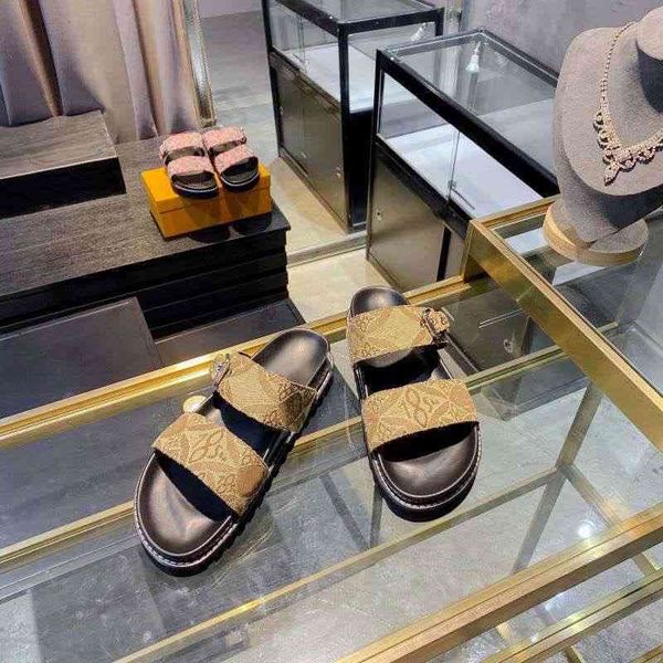 flat mule spring summer women fashion slippers adjustable wide strap slides lady cushioned sandals a47e, Black
flat mule spring summer women fashion slippers adjustable wide strap slides lady cushioned sandals a47e, Black