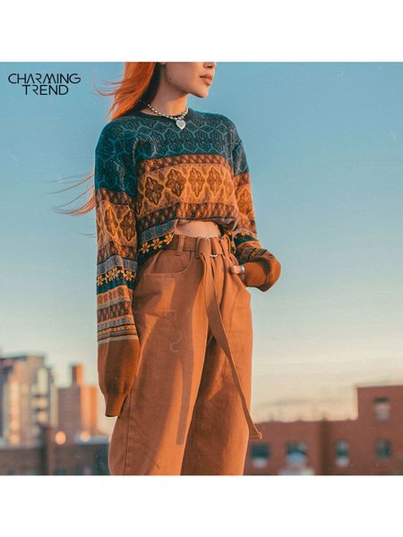 chritmas sweaters for women retro chic splicing color hoodies young girls winter crop knitted short female sweater 220815, White;black
chritmas sweaters for women retro chic splicing color hoodies young girls winter crop knitted short female sweater 220815, White;black