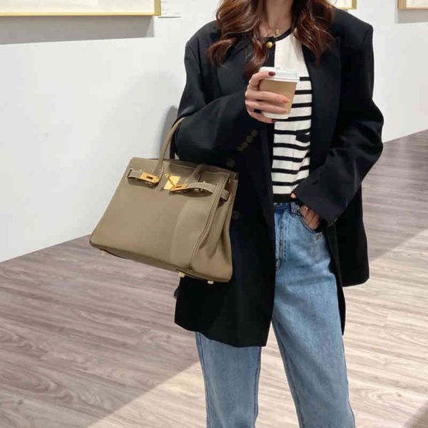 designer luxury birkinss handbags litchi 2022 pattern female platinum messenger versatile autumn winter leather portable large capacity b tt
designer luxury birkinss handbags litchi 2022 pattern female platinum messenger versatile autumn winter leather portable large capacity b tt