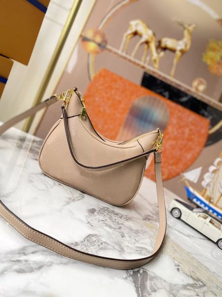 embossed pouch strap bag handbag women messenger handbags tote chain shoulder crossbody bags wallets 56091, Black;red
embossed pouch strap bag handbag women messenger handbags tote chain shoulder crossbody bags wallets 56091, Black;red