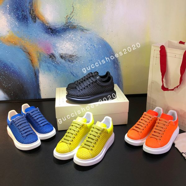 2022 classic designer casual shoes for men women, comfortable breathable flying woven fabric, soft and wear-resistant outsole, Black;red
2022 classic designer casual shoes for men women, comfortable breathable flying woven fabric, soft and wear-resistant outsole, Black;red
